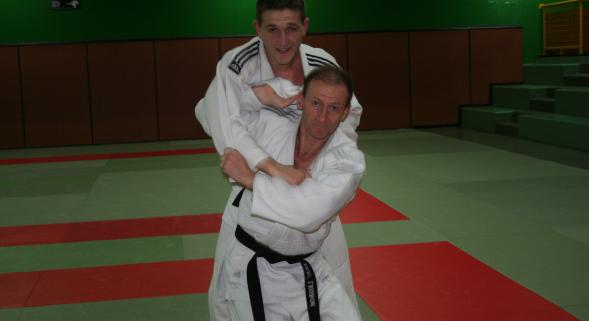 Sur les traces de son fils, Éric a commencé le judo à l’âge de 42 ans.